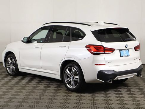 Used 2020 BMW X1 xDrive28i AWD/4WD image 8