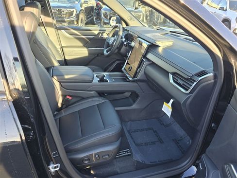 New 2025 GMC Acadia Elevation w/ Super Cruise Package image 33