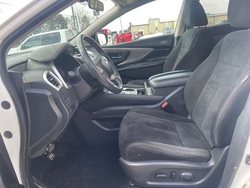 Used 2017 Nissan Murano SV image 12