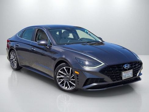 Used 2020 Hyundai Sonata Limited FWD image 1