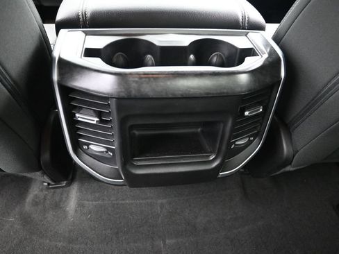Used 2022 RAM 1500 Big Horn AWD/4WD image 14