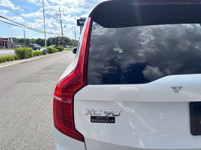 Certified 2023 Volvo XC90 B6 Plus w/ Protection Package Premier AWD/4WD image 10