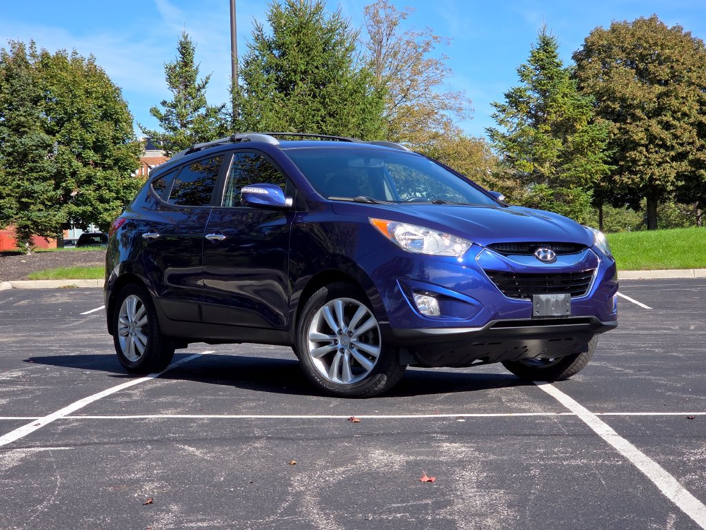 Used 2013 Hyundai Tucson Limited FWD image 2