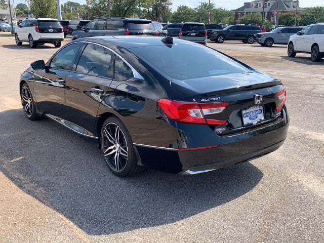 Used 2022 Honda Accord Touring image 7