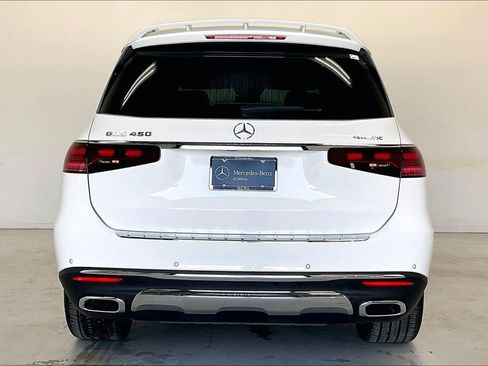New 2026 Mercedes-Benz GLS 450 4MATIC image 4