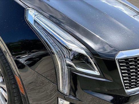Used 2020 Cadillac XT5 Premium Luxury FWD image 24