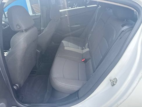 Used 2018 Chevrolet Cruze LT FWD image 35
