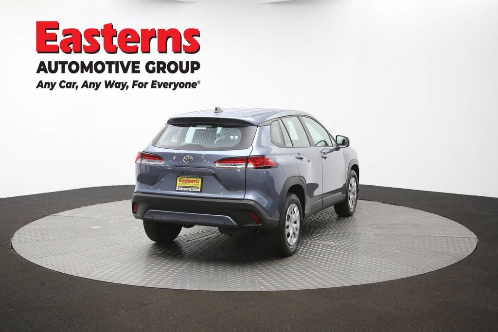 Used 2025 Toyota Corolla Cross L FWD image 38