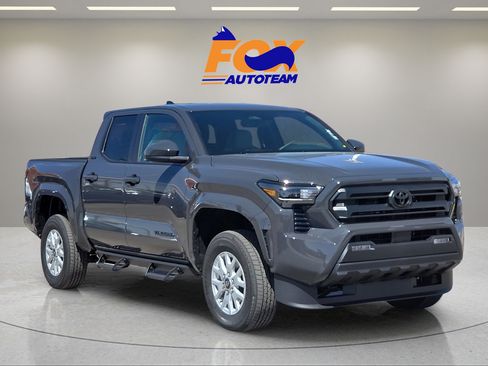 Certified 2026 Toyota Tacoma SR5 RWD image 6