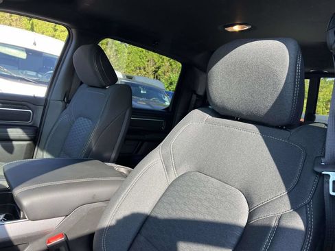 Used 2025 RAM 1500 Big Horn AWD/4WD image 16