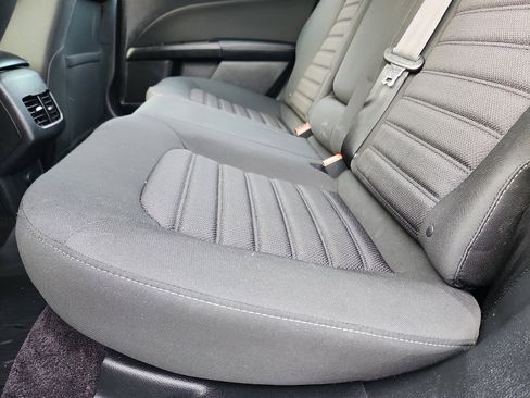 Used 2017 Ford Fusion SE image 26