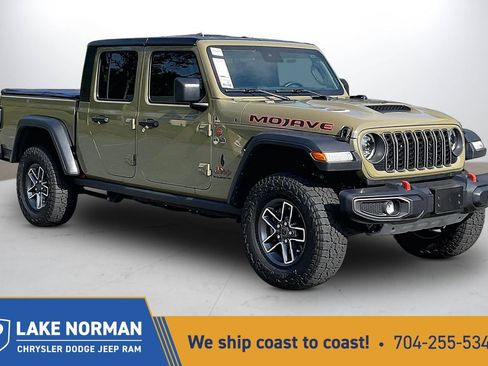 Certified 2025 Jeep Gladiator Mojave w/ Convenience Group AWD/4WD image 1