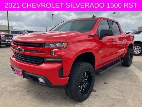 Used 2021 Chevrolet Silverado 1500 RST AWD/4WD image 3