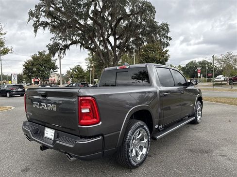 New 2026 RAM 1500 2WD Crew Cab image 3