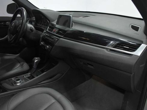 Used 2017 BMW X1 xDrive28i AWD/4WD image 13