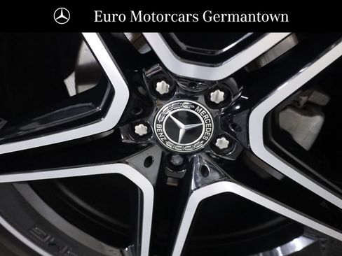 Used 2025 Mercedes-Benz GLS 450 4MATIC w/ AMG Line Exterior image 8