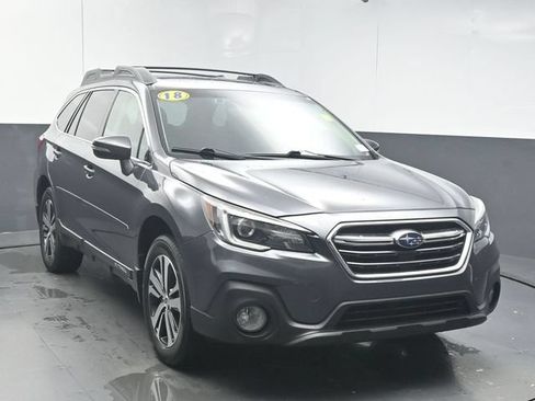 Used 2018 Subaru Outback 2.5i Limited AWD/4WD image 2