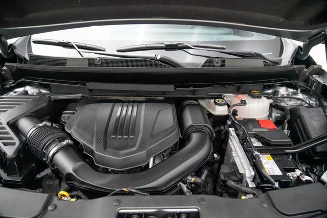 Used 2026 Chevrolet Traverse LT AWD/4WD image 10