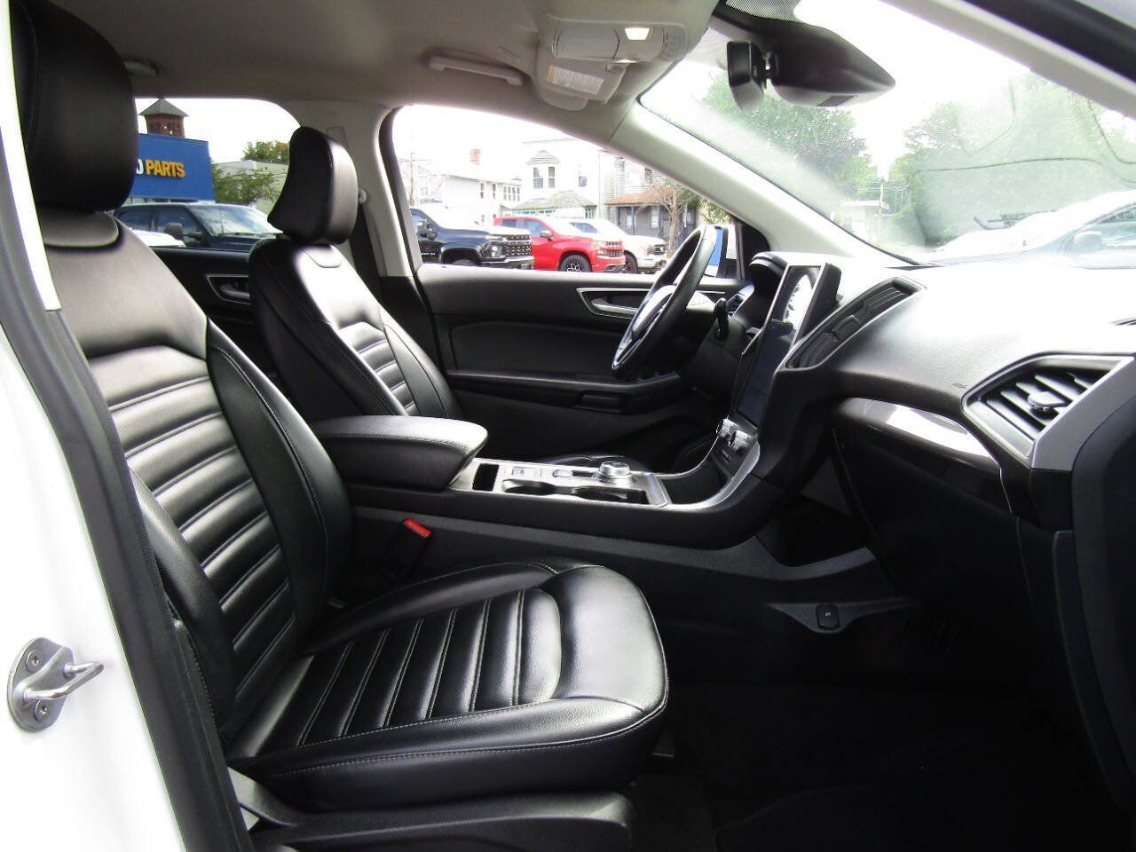 Used 2024 Ford Edge SEL AWD/4WD image 24