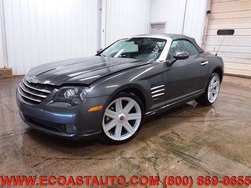 Used 2005 Chrysler Crossfire Limited image 4