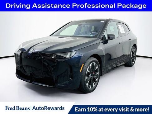 Used 2026 BMW iX xDrive45 w/ M Sport Package AWD/4WD image 3