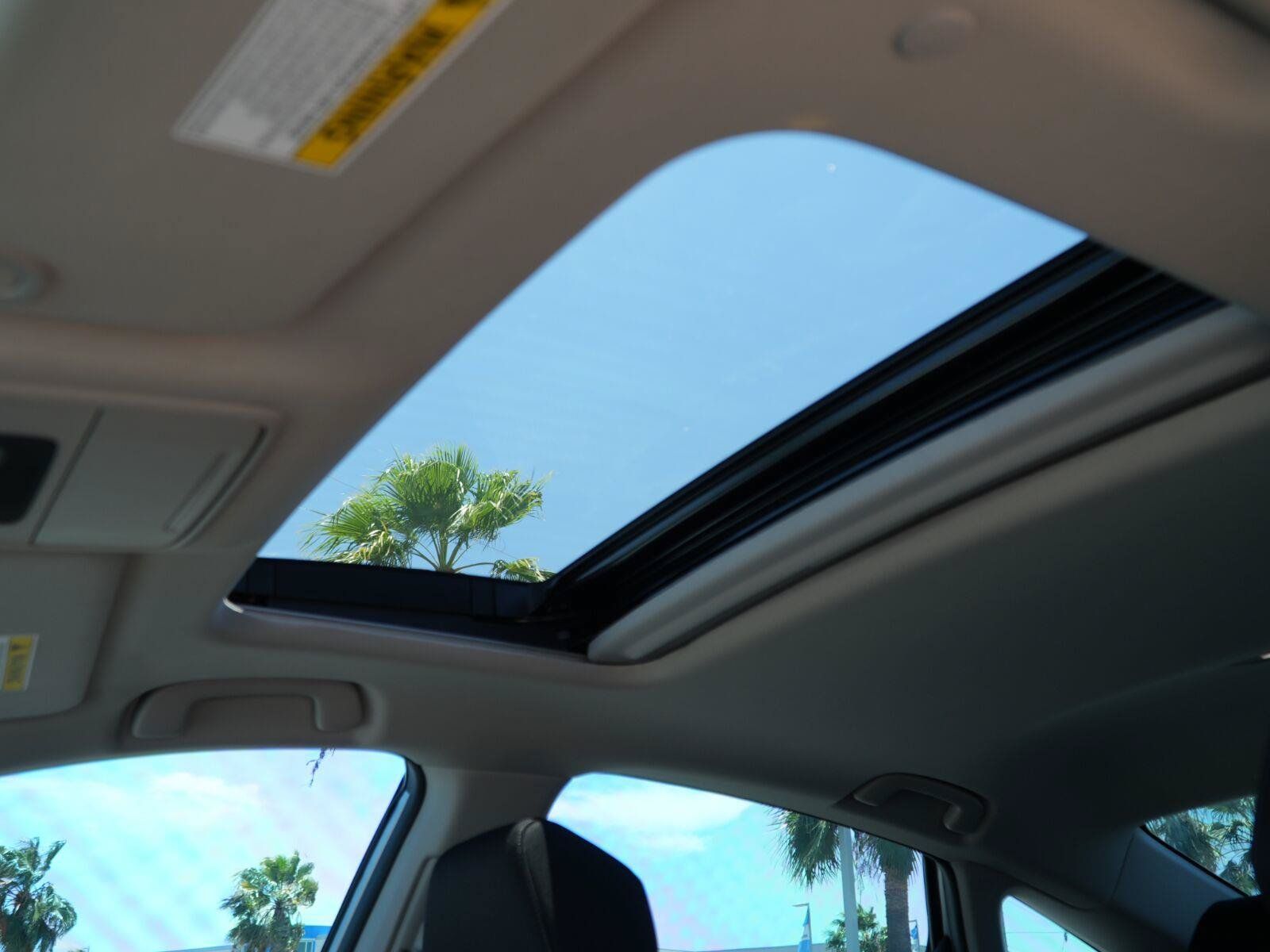 Used 2025 Honda Accord SE image 8