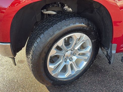 Used 2023 Chevrolet Silverado 1500 LTZ image 8