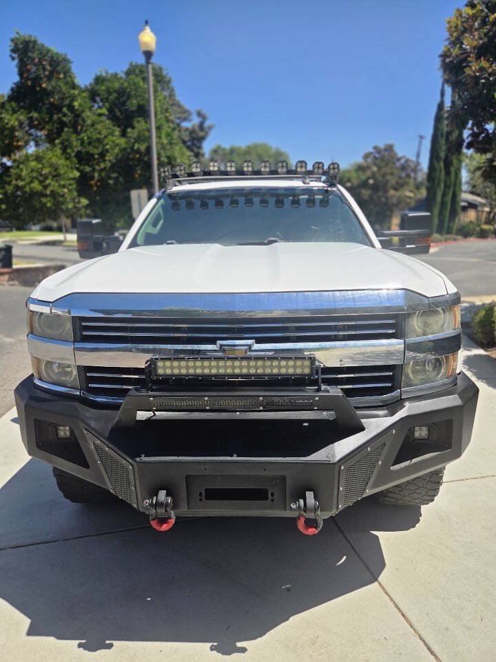 Used 2015 Chevrolet Silverado 2500 LT w/ LT Convenience Package AWD/4WD image 3