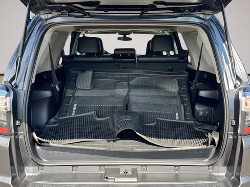 Used 2019 Toyota 4Runner Limited AWD/4WD image 41