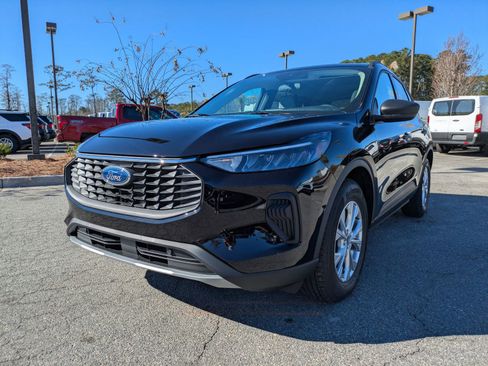 New 2026 Ford Escape Active w/ Active Premium Tech Pack image 8