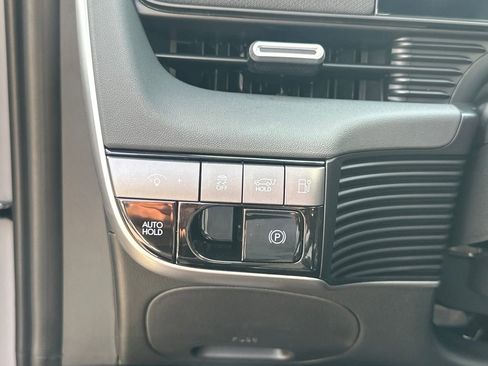 New 2025 Hyundai Ioniq 5 SEL AWD/4WD image 15