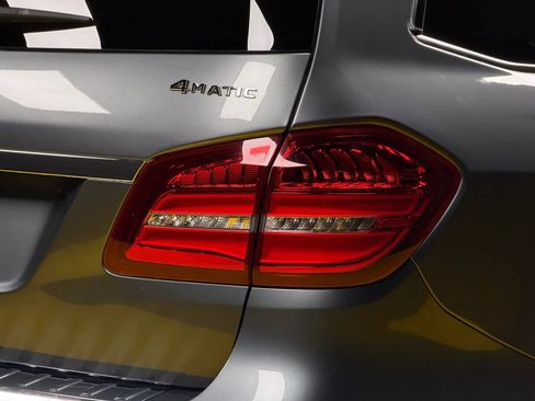 Used 2017 Mercedes-Benz GLS 550 GLS 550 Sport Utility 4D w/ Driver Assistance Package image 8