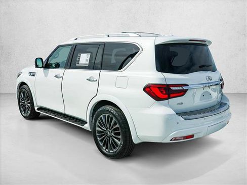 Used 2023 INFINITI QX80 Sensory w/ Cargo Package AWD/4WD image 7