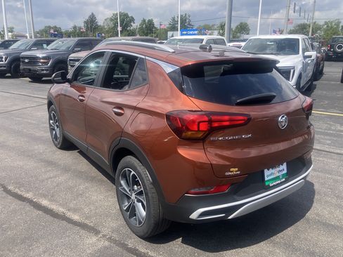 Used 2020 Buick Encore GX Select FWD image 5
