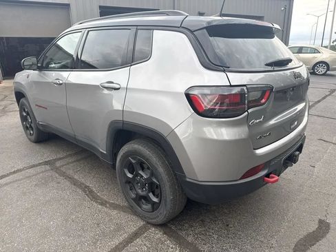 Used 2023 Jeep Compass Trailhawk w/ Trailhawk Elite Group AWD/4WD image 2