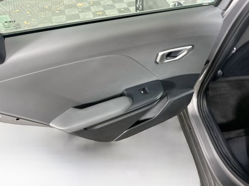 Used 2025 Kia K4 FWD image 25