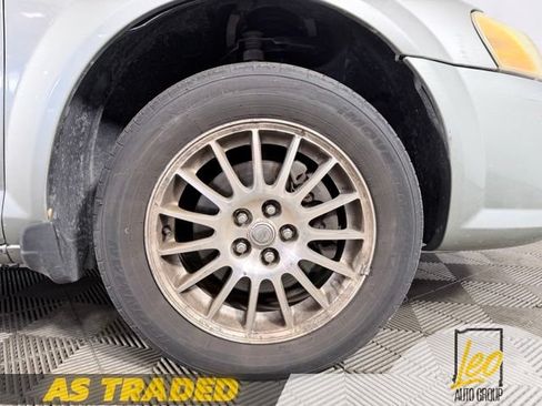 Used 2005 Chrysler Sebring Sedan FWD image 20