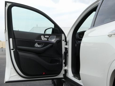 Used 2021 Mercedes-Benz GLE 53 AMG 4MATIC Coupe image 30