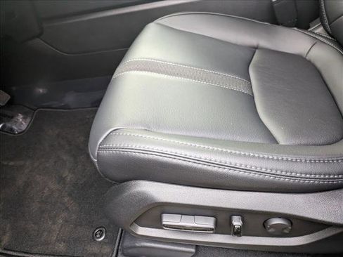 New 2025 Honda Pilot EX-L image 4