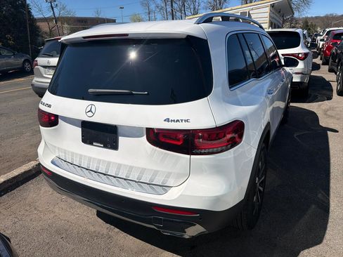 Used 2023 Mercedes-Benz GLB 250 4MATIC image 6