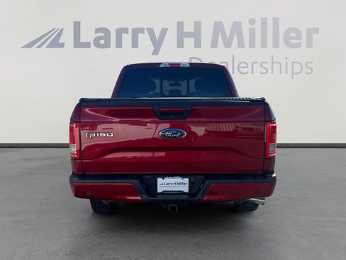 Used 2017 Ford F150 XLT w/ Equipment Group 302A Luxury image 4