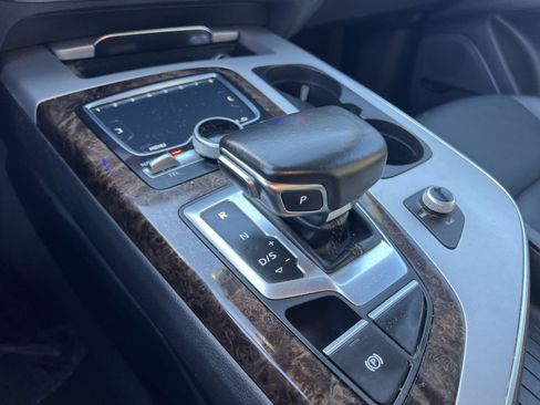 Used 2017 Audi Q7 2.0T Premium Plus w/ Premium Plus Package image 22