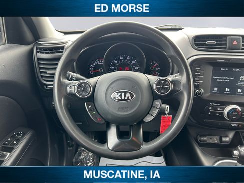 Used 2018 Kia Soul w/ Convenience Package image 12