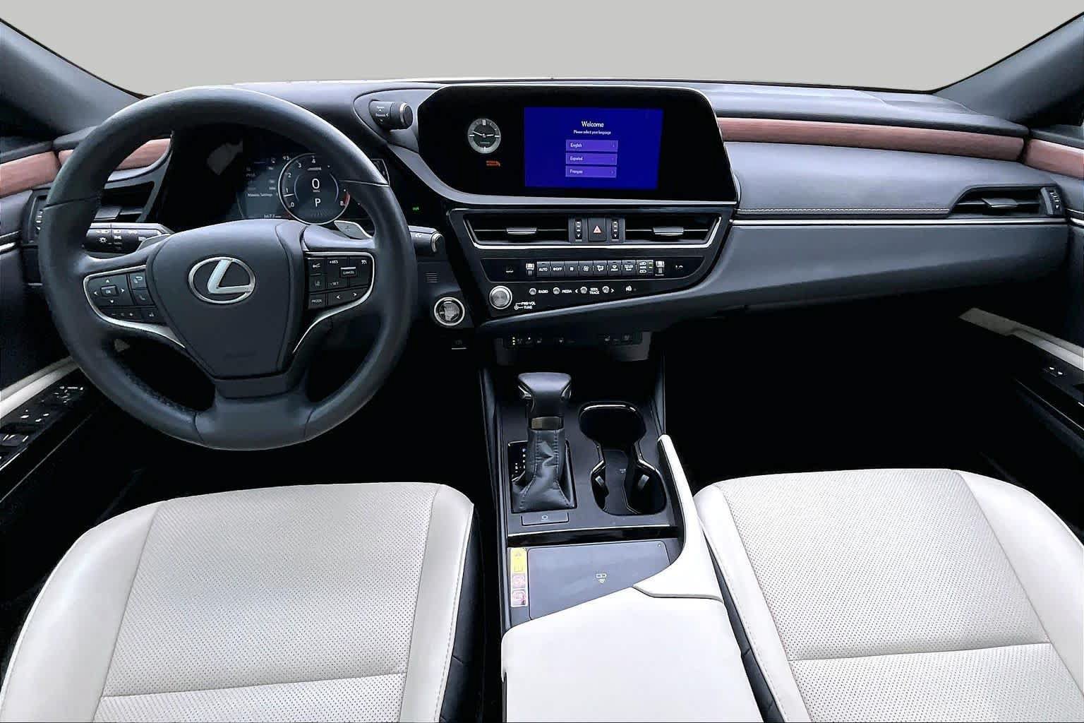 Used 2025 Lexus ES 350 w/ Premium Package FWD image 16