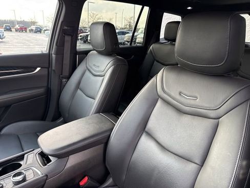 Used 2024 Cadillac XT6 Premium Luxury w/ Technology Package image 15