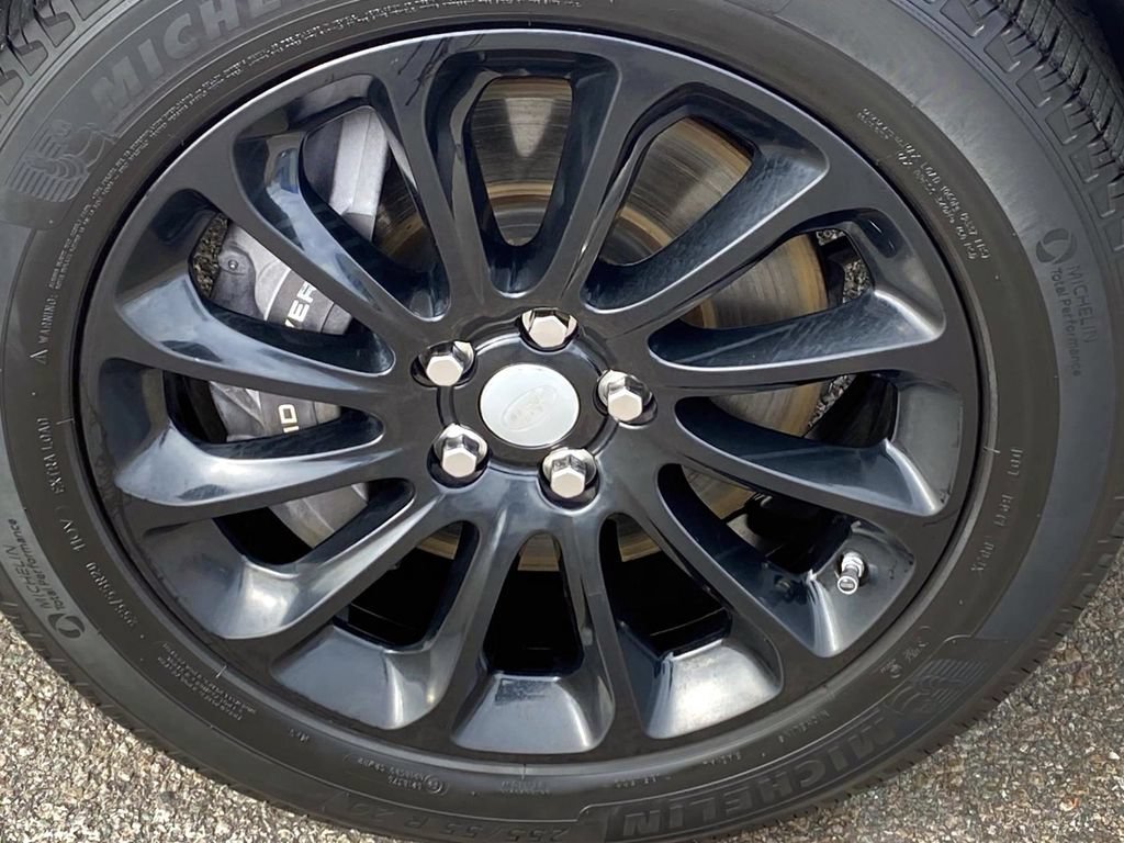 Used 2019 Land Rover Range Rover HSE AWD/4WD image 27
