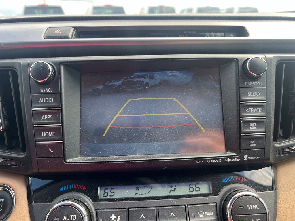 Used 2017 Toyota RAV4 XLE FWD image 20