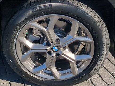 Certified 2024 BMW X3 xDrive30i w/ Premium Package w/ZPA image 12