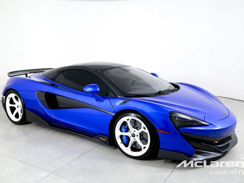 Used 2020 McLaren 600LT Spider image 3