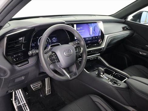 Certified 2025 Lexus TX 500h AWD w/ Technology Package image 7